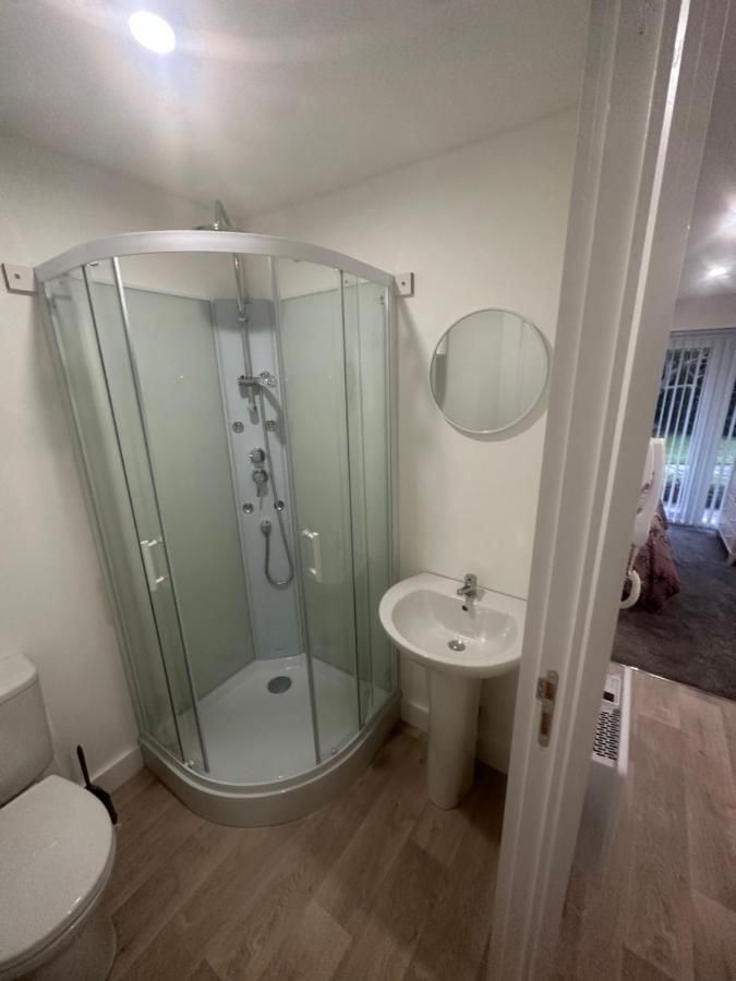 Selborne Studios Off Road Gated Parking Coventry Ngoại thất bức ảnh