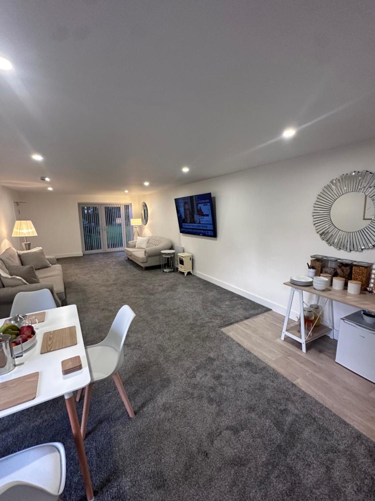Selborne Studios Off Road Gated Parking Coventry Ngoại thất bức ảnh